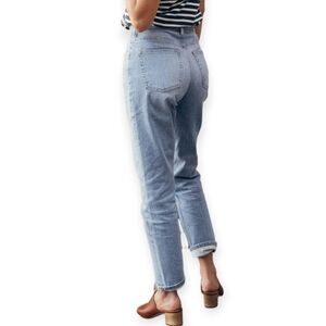 Everlane The Cheeky Jeans 90s High Waist Light Wash Size 27 Ankle